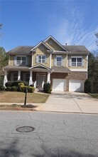 Building Photo - 132 Lakeshore Pkwy