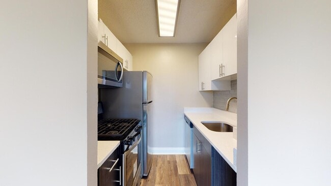 Interior Photo - The Whitmore