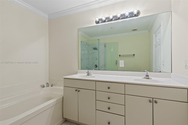 Foto del edificio - 12421 SW 50th Ct