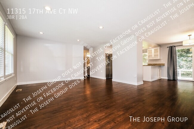 Foto del edificio - 11315 17th Ave Ct NW
