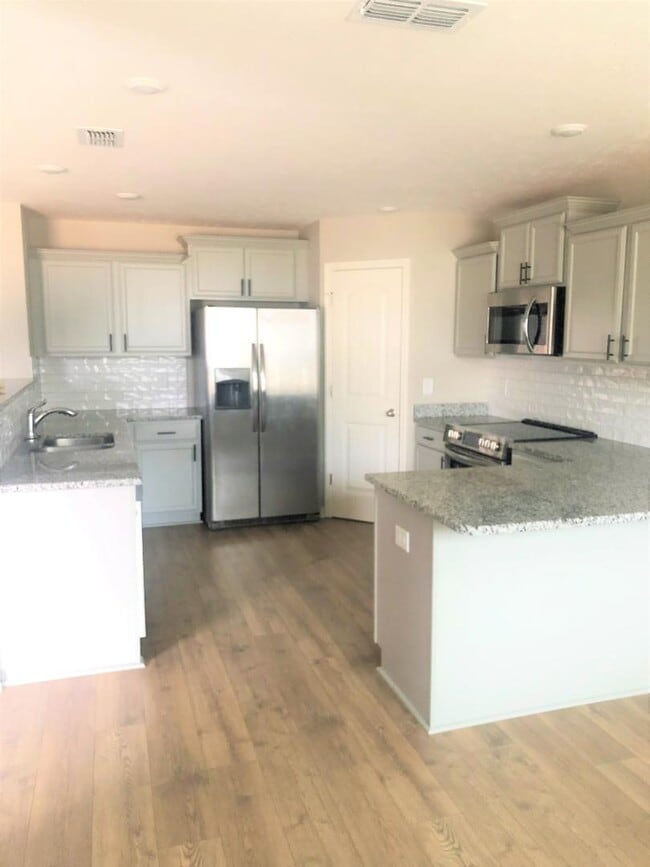 Building Photo - 1605 Calypso Dr