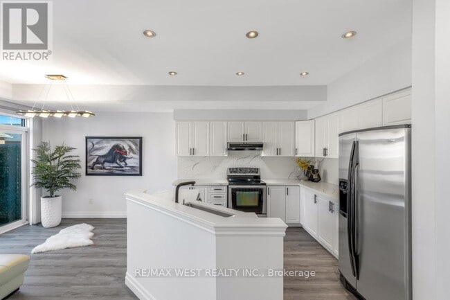 Building Photo - 26 Ramage Ln