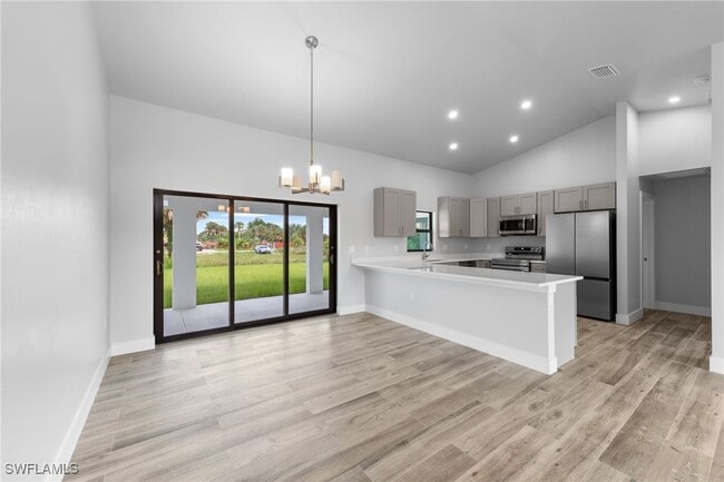 Building Photo - 6151 Hershey Ave