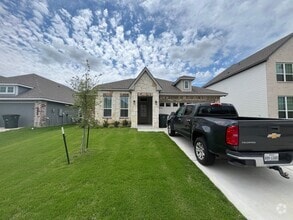 Building Photo - 7104 McGregor Lp