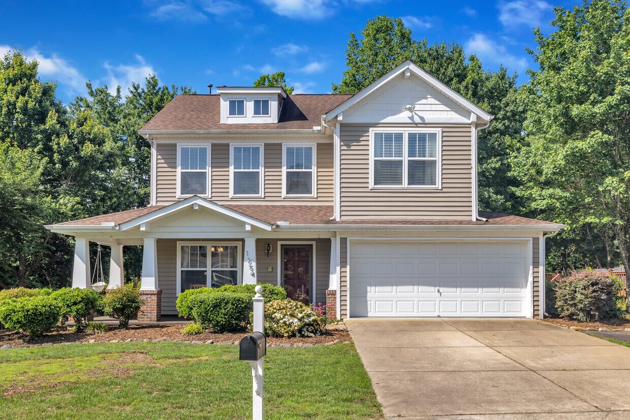 Foto principal - 1654 Southcross St
