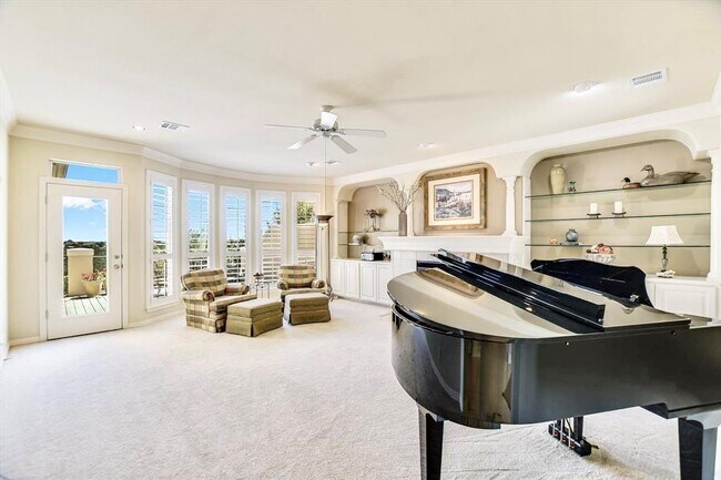 Foto del edificio - 4545 Golf Vista Dr