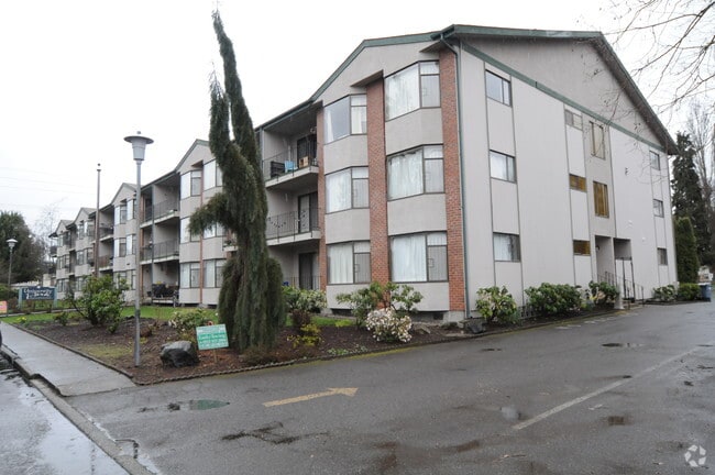 Building Photo - Oliver Apartments