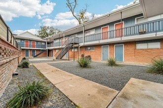 Interior Photo - Casa de Dali