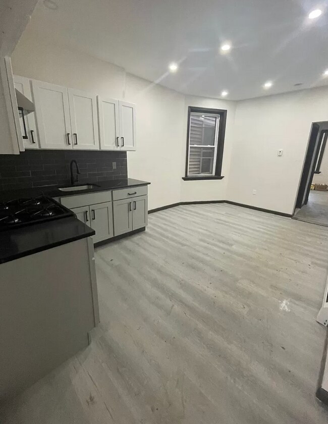 Foto del edificio - 611 N 5th St