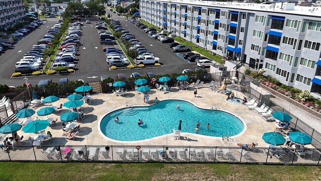 Foto del edificio - 4500 W Brigantine Ave