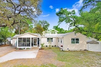 Building Photo - 1499 W River Shore Way