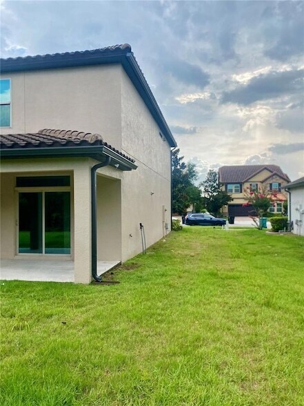 Building Photo - 14847 Golden Sunburst Ave