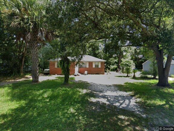 Foto del edificio - 8253 Lexington Dr