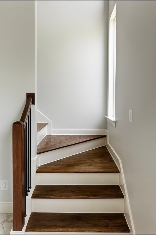 Building Photo - 8132 Penrod St