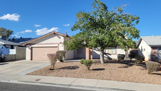 Foto del edificio - 6208 Old Trail Rd