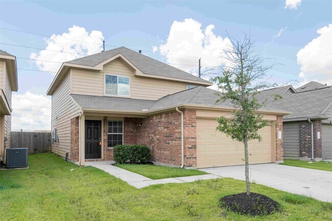 Foto del edificio - 5807 Long Arbor Ln