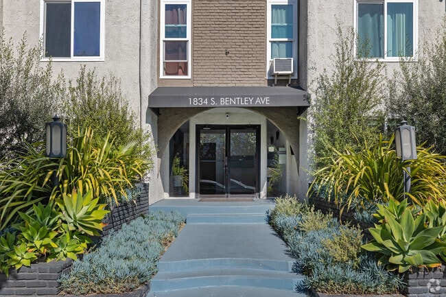 Entrance - 1834 Bentley