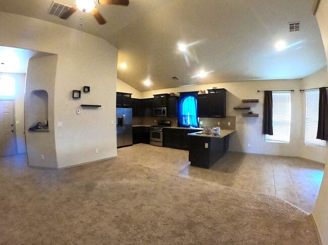 Building Photo - 2517 Prado Del Sol Ave