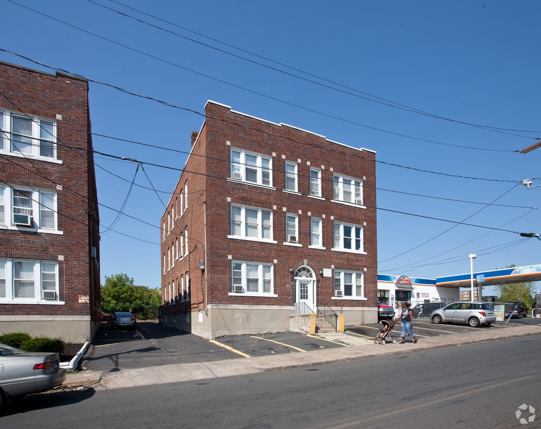 846 Stanley St, New Britain, CT 06051 Apartments in New Britain, CT