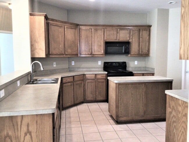 Building Photo - 9701 Brenden Dr