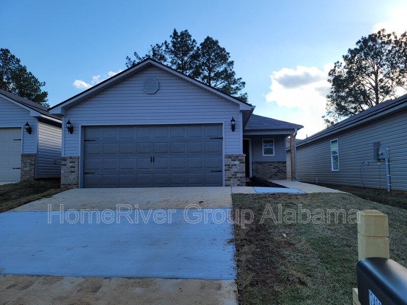 12408 Waterbury Dr, Moundville, AL 35474 House for Rent in Moundville, AL