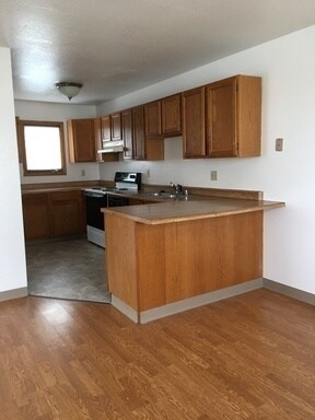 Foto del edificio - South Anchorage Beautiful 3 bed unit with washer/dryer in a 4-plex on quite cul de sac