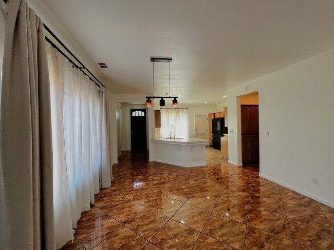 Building Photo - 2030 San Marco Ct