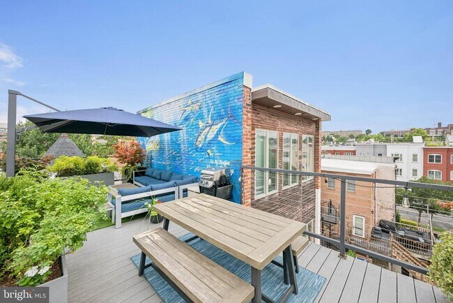 Foto del edificio - 2025 13th St NW