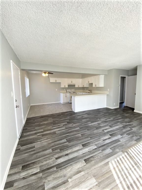 Building Photo - 985 Park Cir