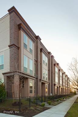 Building Photo - 5123 N Williams Ave