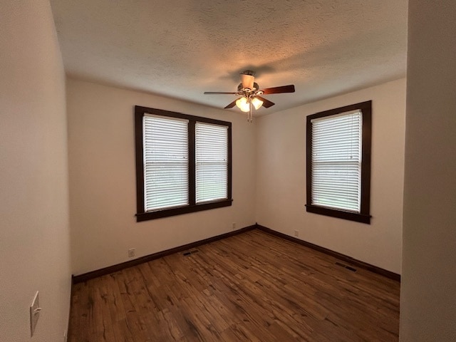 Bedroom 1 - 511 E Old Andrew Johnson Hwy