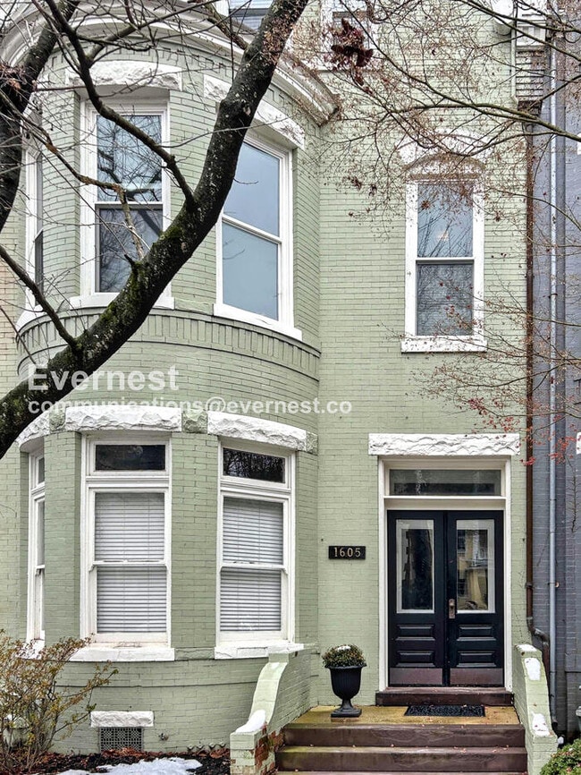 Building Photo - 1605 Grove Ave