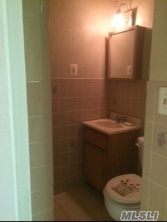 Building Photo - 4 Espie Ln