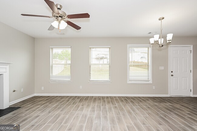 Foto del edificio - 7815 Bell Tower Ln