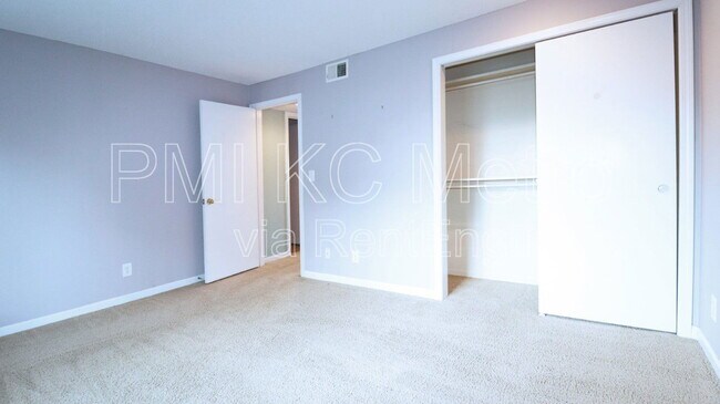 Foto del edificio - 11224 Nieman Rd