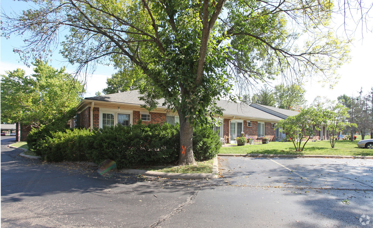 Building Photo - Bethel Woods Apartments