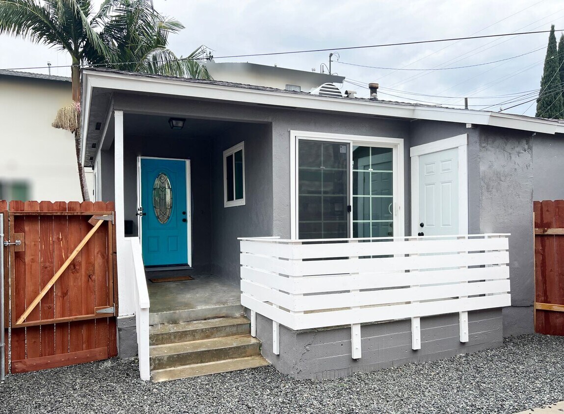 4252 4254 Unit Estrella Middle Cottage, San Diego, CA 92115 Apartment