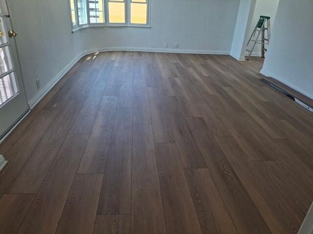 Foto del edificio - 3530 W 7th St