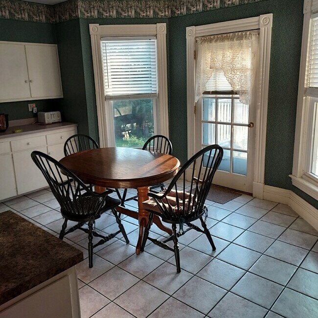 Foto del edificio - 16 Main St