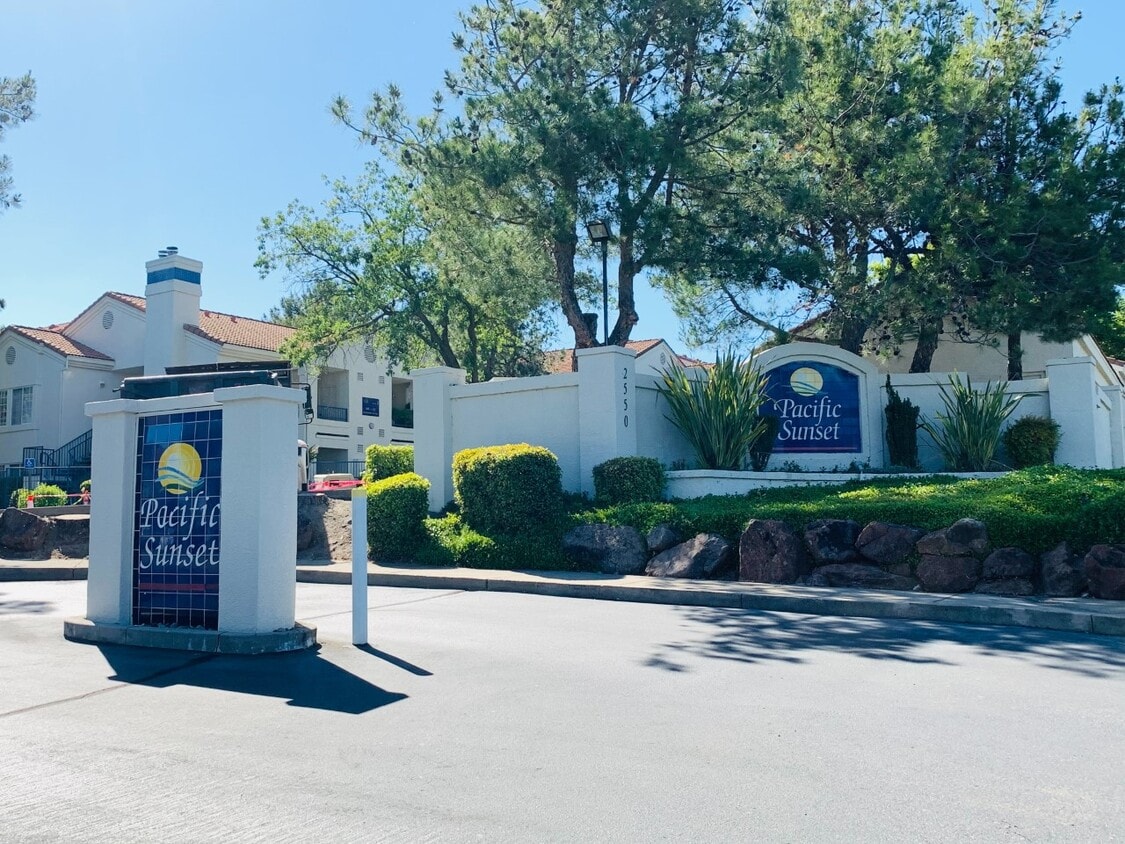 2405 Zephyr Cove Unit 1087, Rocklin, CA 95677 Condo for Rent in