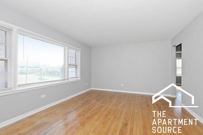 Building Photo - 10439 S Hale Ave
