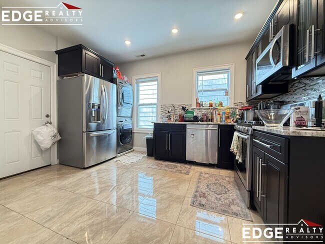 Photo - 83 Newbury St Apartment