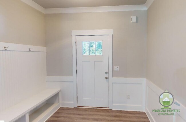 Building Photo - 15 Grey Oak Trail