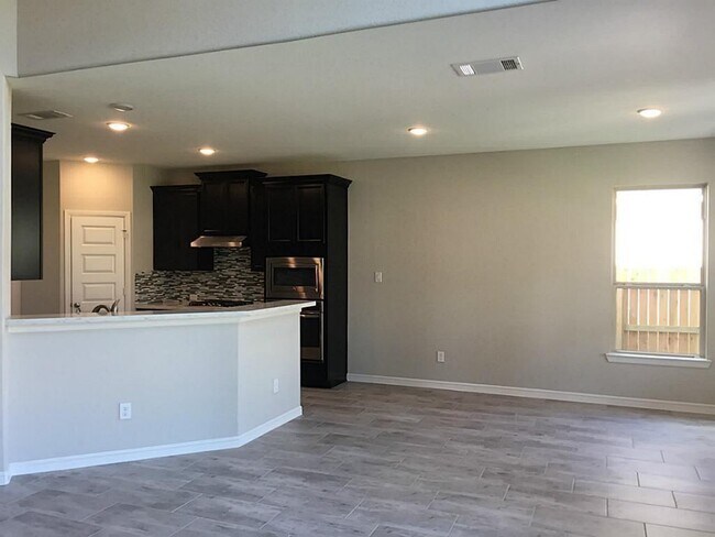 Building Photo - 5711 Oban Terrace Ln