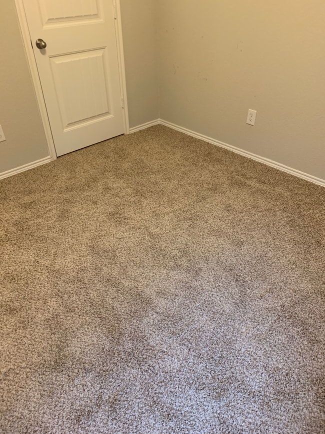 Building Photo - 1111 Bellevue Dr