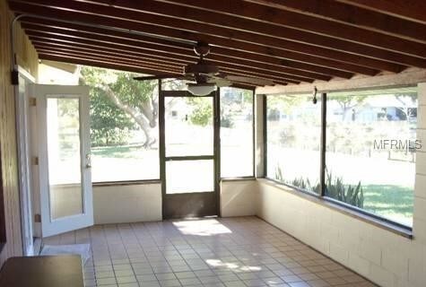 Foto del edificio - 2726 Aloma Ave