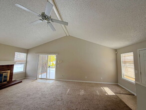 Building Photo - 1680 S Espana Way