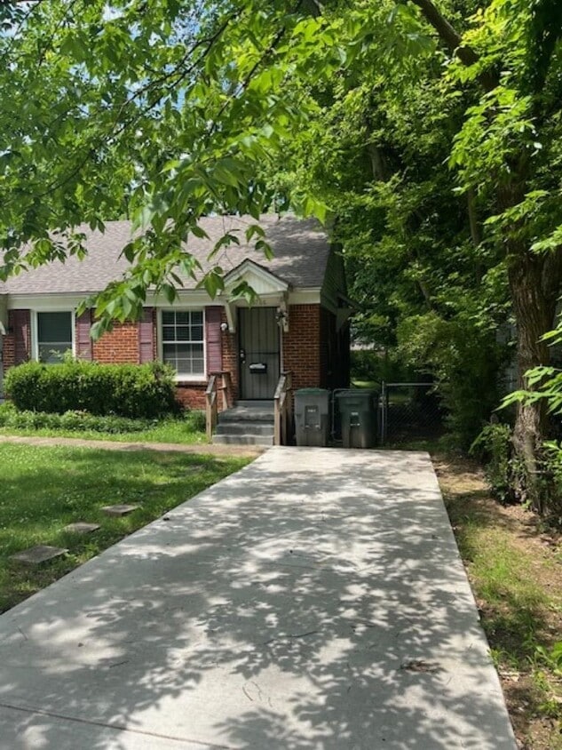 Primary Photo - 3766 Carnes Ave