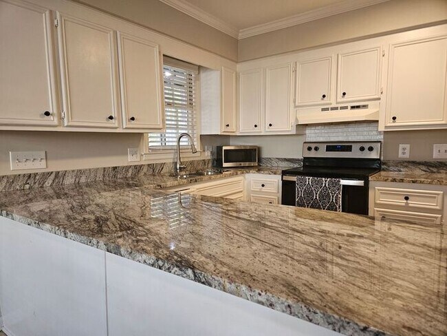 Foto del edificio - Gillcreek at Forest Lake