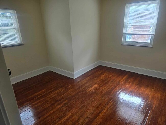 Foto del edificio - 4426 Schulte Dr